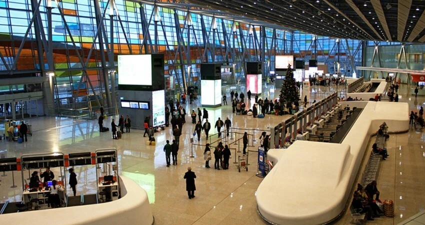 Yerevan Airport inside